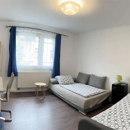 Duesseldorf Messe And Airport, 2-Bedroom Apartment With Kitchen And Garden 杜伊斯堡 外观 照片