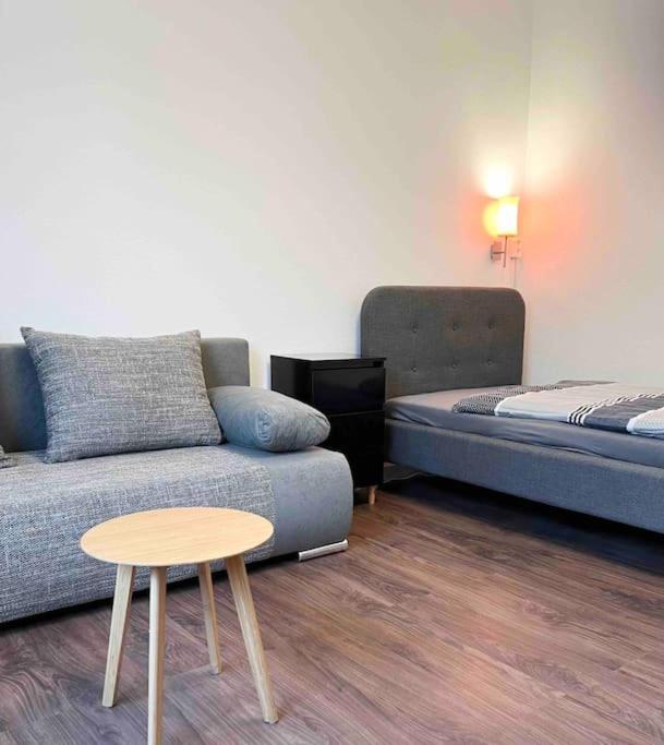 Duesseldorf Messe And Airport, 2-Bedroom Apartment With Kitchen And Garden 杜伊斯堡 外观 照片